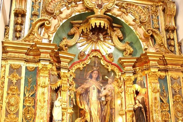 Basilica de Nuestra Senora Del Pilar