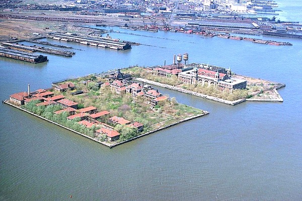 Ellis Island Immigration Museum