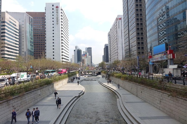 Cheonggyecheon Stream