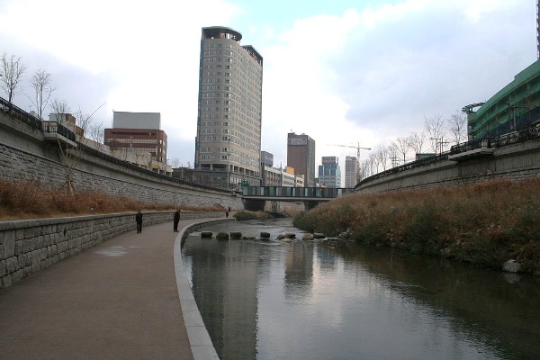 Cheonggyecheon Stream