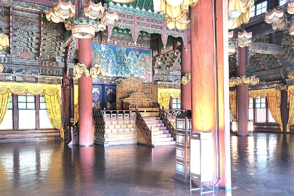 Changdeokgung Palace