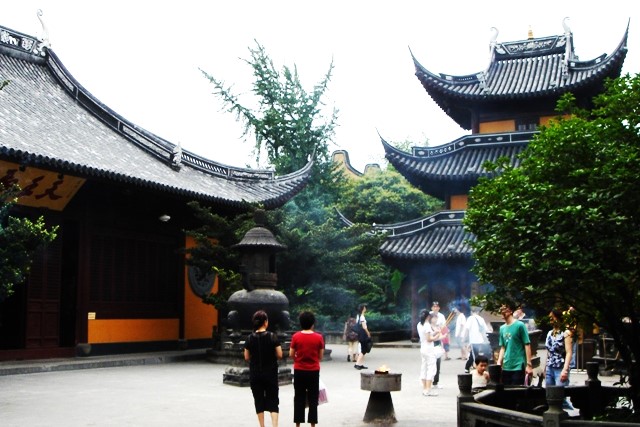 Longhua Temple