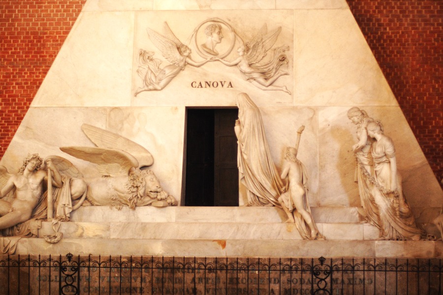 Basilica di Santa Maria Gloriosa dei Frari