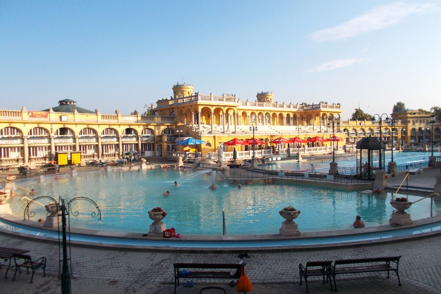 Széchenyi Baths and Pool