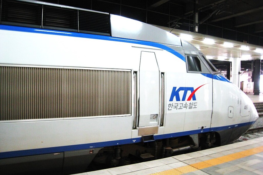 KTX (Korea Train Express)